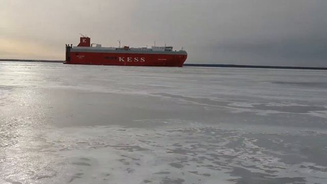 Котлин-СПб / Kotlin - Saint-Petersburg by bike on ice смотреть онлайн