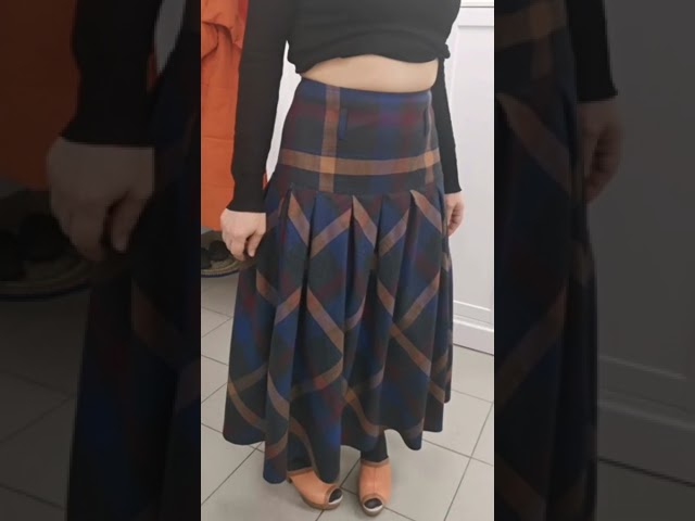 Юбка в складку. Галина Коломейко. Кройка и шитье #shorts #shorts смотреть онлайн