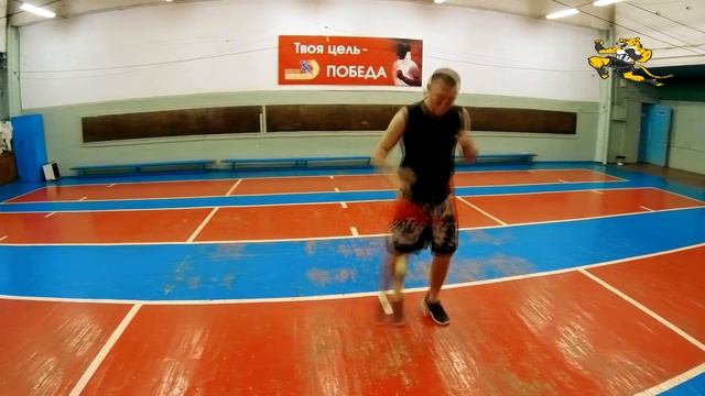 Кикбоксинг. Рамиль Саматович рассказывает о работе с теннисным мячом.