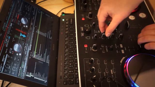 Drum And Bass & Drumstep mix - Pioneer DDJ-ERGO + Virtual DJ смотреть онлайн