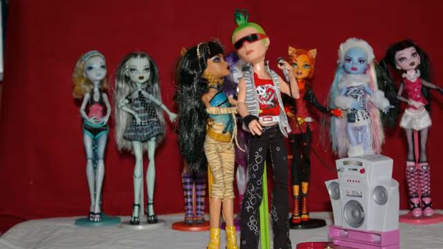 DEUCE THE VOICE MONSTER HIGH смотреть онлайн