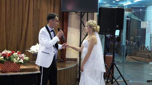 Подарок жениха невесте смотреть онлайн