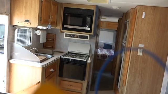 SOLD 1995 Gulfstream Conquest Class C Motor Home