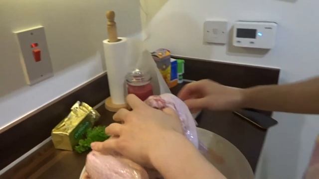 Рождественская индейка/Вова готовит смотреть онлайн