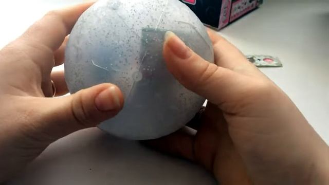 ЧЕРНЫЙ ЛОЛ //ШООК//ДВЕ КУКЛЫ В ОДНОМ ШАРЕ// смотреть онлайн