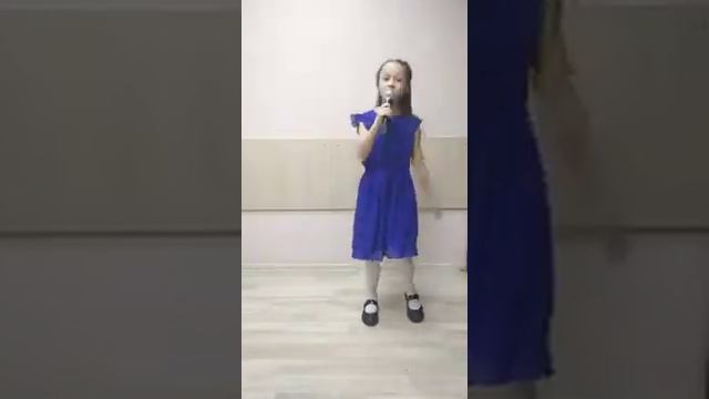 Данекина Виктория - "Старый саксофон" В.Тюльканов смотреть онлайн