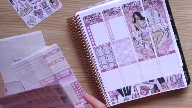 PWM | Paisley Prints Co | Glam Life | EC Vertical