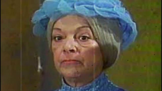 El origen de la fortuna de "Doña Clotilde" de "El Chavo del 8" смотреть онлайн