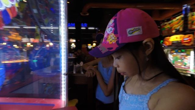 JACKPOT! Pop It & Win Ticket Redemption Arcade Game Blow Up The Balloon And Pop It For 500 Tickets смотреть онлайн