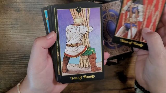 The Anime Tarot Deck | Unboxing and Flip Through смотреть онлайн