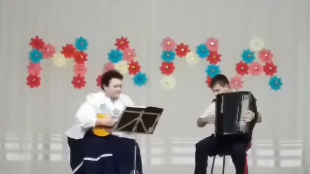 Дуэт солистов ансамбля преподавателей "Яблонька" смотреть онлайн