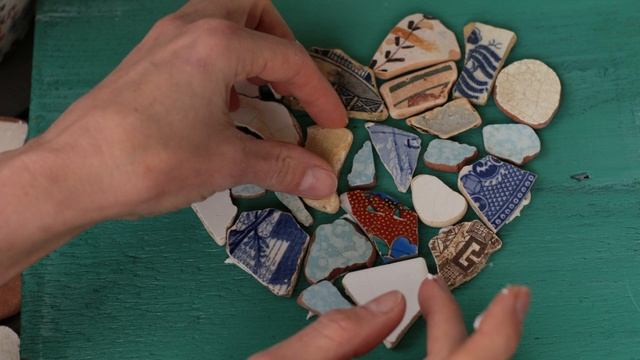 DIY Mosaic Heart Wall Decor – How to Make Broken Tiles Mosaics #MosaicArt смотреть онлайн