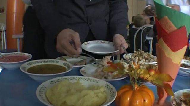 Красноярские родители дегустировали школьную еду