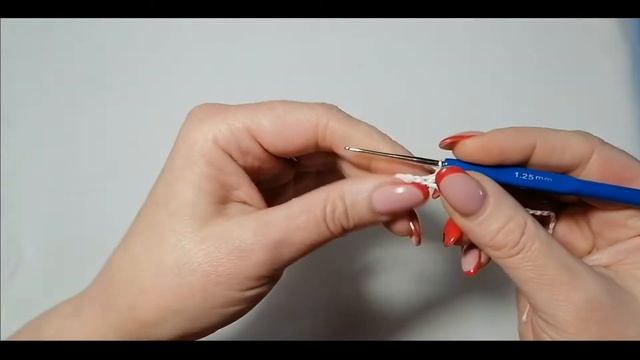 Воротничок крючком для куклы фабрика "Весна" Лиза. Как связать воротничок для куклы крючком. смотреть онлайн