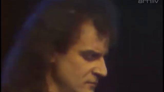 Urmas Alender & DATA - Hoia mind nii. смотреть онлайн