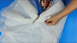 НЕ ВЫБРОСИЛА СТАРЫЙ ТЮЛЬ: Разрезала и Сделала простую и необходимую в каждом доме вещь!