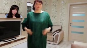 ХУДЕЮ НЕ ХУДЕЯ/ ВСТАЛА НА ВЕСЫ/ ХУДЕЮ СО 137 КГ.