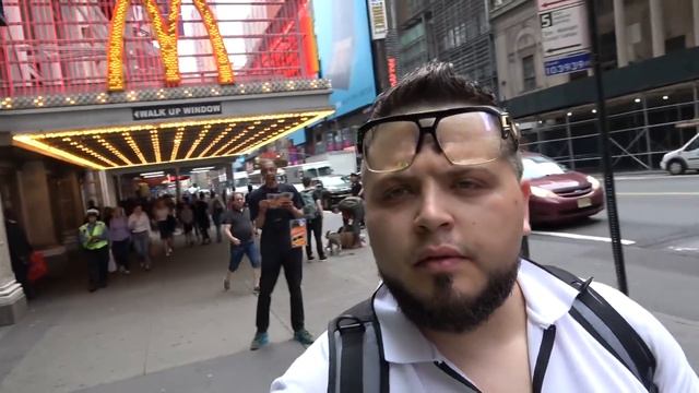 Я в Нью Йорке. прогулка по Манхэттену. Тайм Сквер. Жизнь в Америке смотреть онлайн
