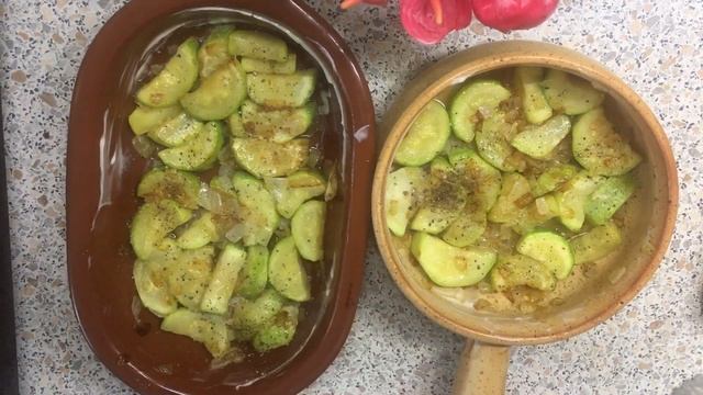 Гратен из кабачков под корочкой из хлебных крошек и сыра. Запеканка из кабачков смотреть онлайн