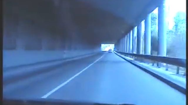 Ford Escort RS 2000 F1 Edition im Tunnel смотреть онлайн