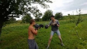 деревенский бокс, Андреля VS. Петреля в/к 65 кг, раунд 2.