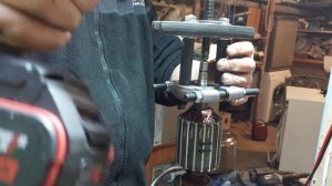 Замена подшипников электродвигатеся стиральной машины Miele.  Ремонт бытовой техники.