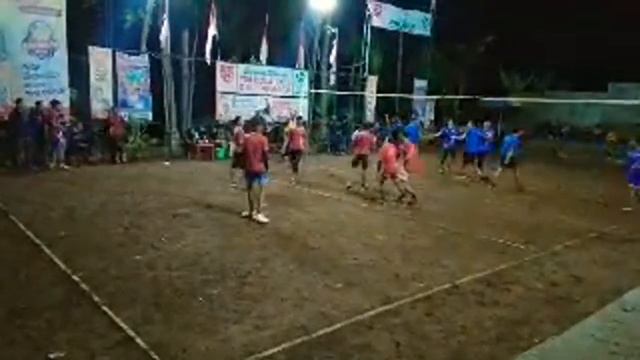 Pertandingan Bola Voli Putra GARELLA VS BASAJAN (8 Besar) смотреть онлайн