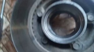 Передняя ступица, замена подшипников.