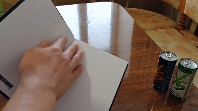 Стильный Ежедневник от XS Power Drink для твоих записей и тренировок #XSenergy смотреть онлайн