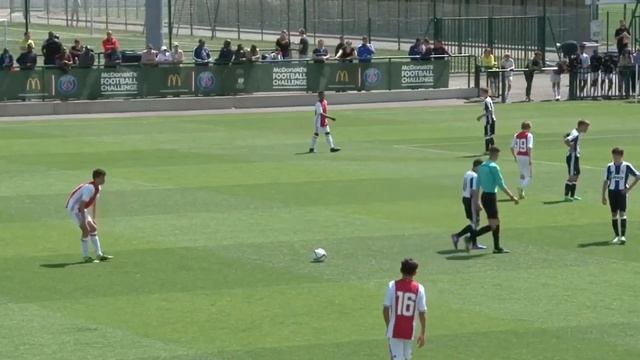 Ajax vs Juventus U13 Boys Final - McDonald's Football Challenge 2017 смотреть онлайн