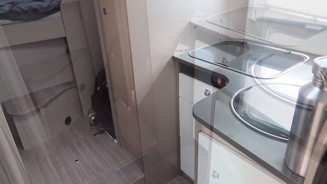 Etrusco Motorhome T6900DB - FULL REVIEW [CC] смотреть онлайн