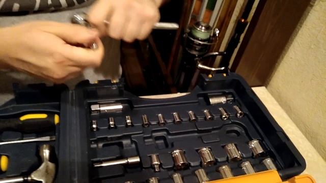 Набор инструментов Remiling 180 предметов,в раскладном чемодане.Отличный помощник в ремонте.