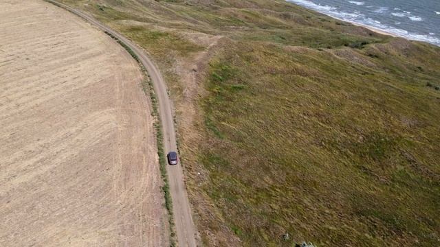 На море с АвтоДомом, выбрались к вулкану. смотреть онлайн