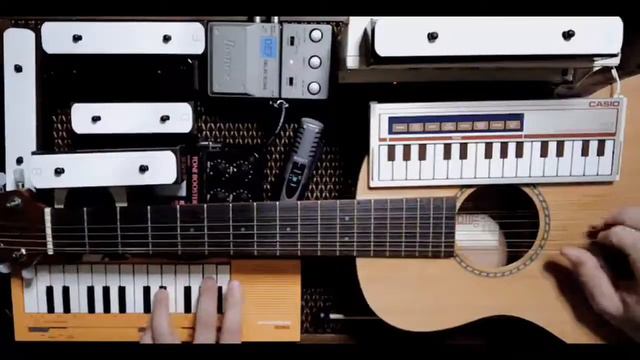 12 string parlor guitar, zen on sound block, korg tnb 1, ibanez de7, casio pt 7 and yamaha hs 400 смотреть онлайн