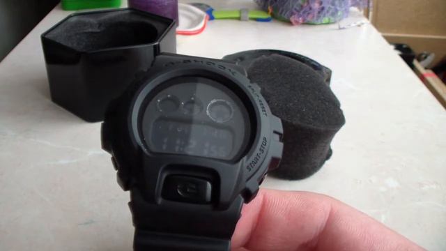 Casio G shock DW-6900BB-1ER Полный Блэкаут смотреть онлайн