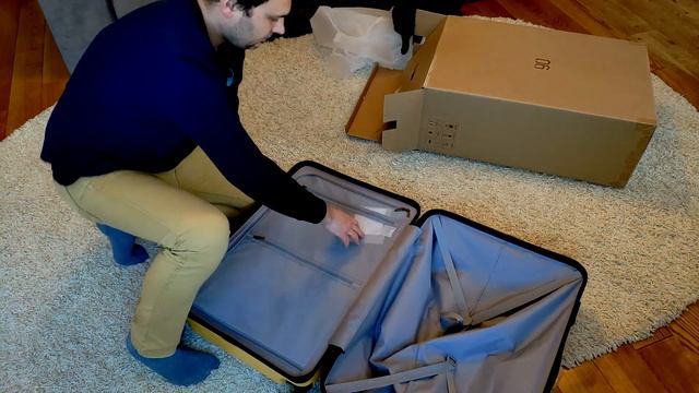 Распаковка и Обзор чемодана Xiaomi Ninetygo Business Travel Luggage 28" смотреть онлайн
