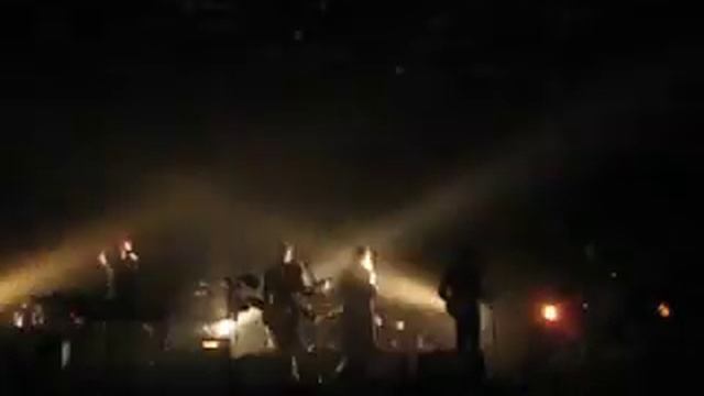 dEUS and Karin Dreijer Andersson - Slow (live @ pukkelpop 2009) смотреть онлайн