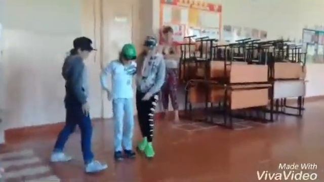 Танец под песню "НАВЕРНЛ ПОТОМУ ЧТО" смотреть онлайн