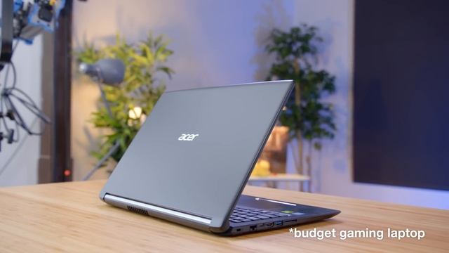 Can You Play Fortnite on a $200 Laptop? смотреть онлайн