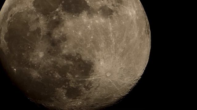Zoom Demo Video - Panasonic Lumix FZ80/FZ82 Full Moon смотреть онлайн