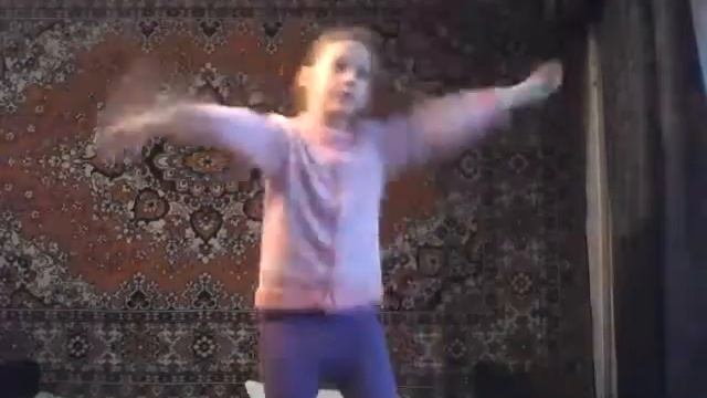 Соня танцует в Джаз денс. Танец Леван Полька. смотреть онлайн