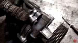 Suzuki Grand Vitara (Сузуки Гранд Витара). Хитрость при замене помпы.