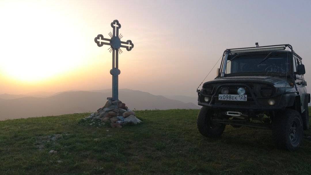 Облего Пшада. В горы на УАЗЕ. Опасно и красиво. Пробили колесо. смотреть онлайн