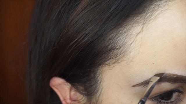 Becca Cosmetics shadow & light brow contour mousse tutorial смотреть онлайн