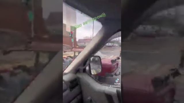 Бесправник ездил по Орше на переделанной из мотоблока полумашине #гаишники #юмор #орша #беларусь смотреть онлайн
