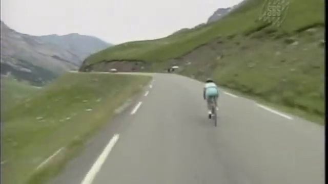 Scary descent Tour de France смотреть онлайн