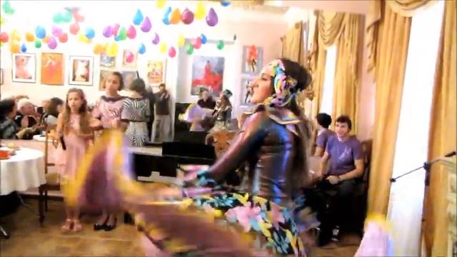 ДК ГАЙДАРОВЕЦ Fly dance Цыганский танец смотреть онлайн