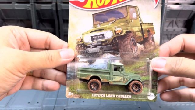 Hot Wheels 2022 Off Road Series Mud Runners