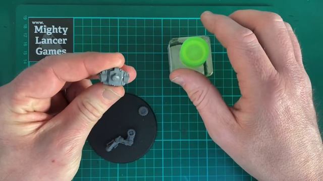 Step By Step Guide | What Glue To Use On Your Miniatures | How To Start With Miniatures смотреть онлайн