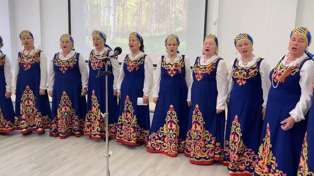 Хор "Журавушка" в Библиотеке 198 смотреть онлайн